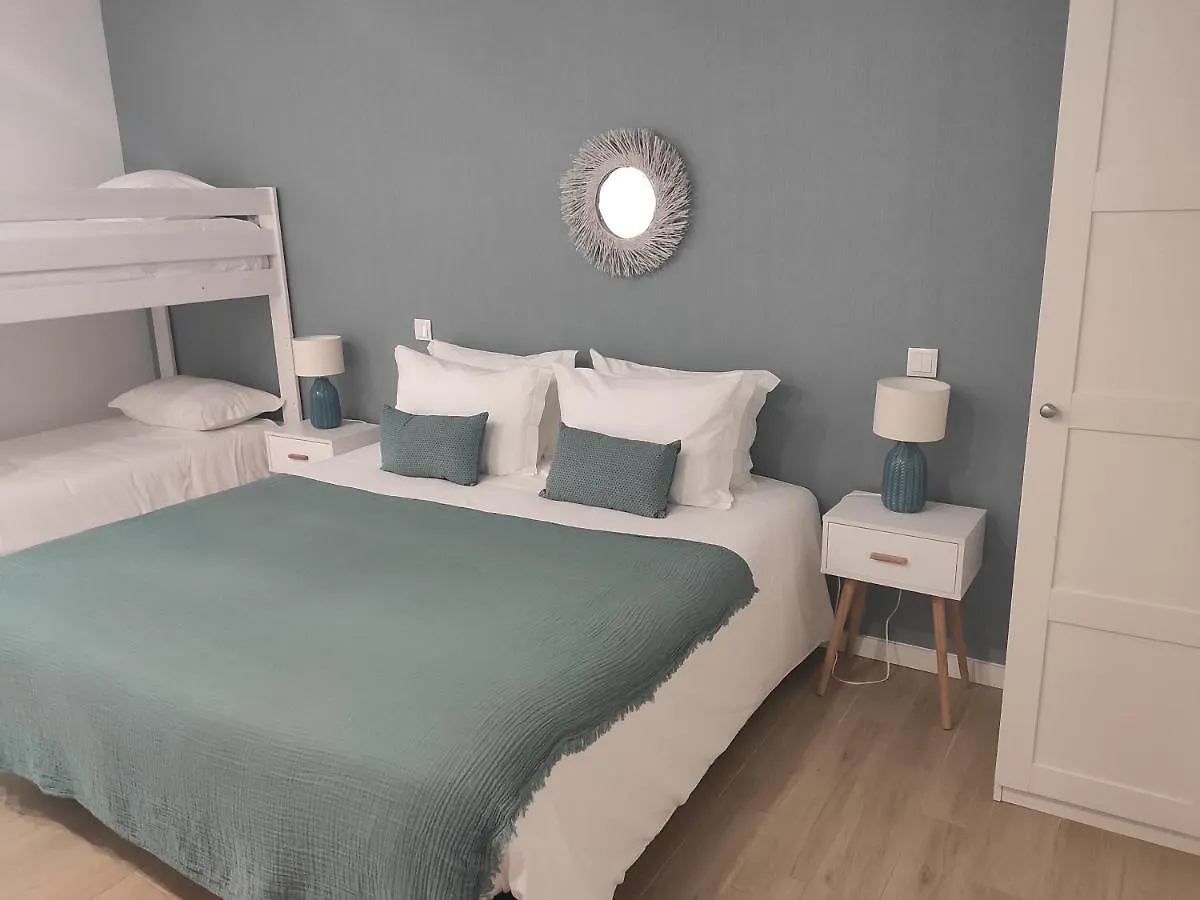Marsuites Armacao de Pera 3*,