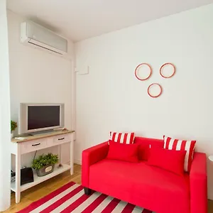 sereia-garden-apartment.hotelscoimbra.com/