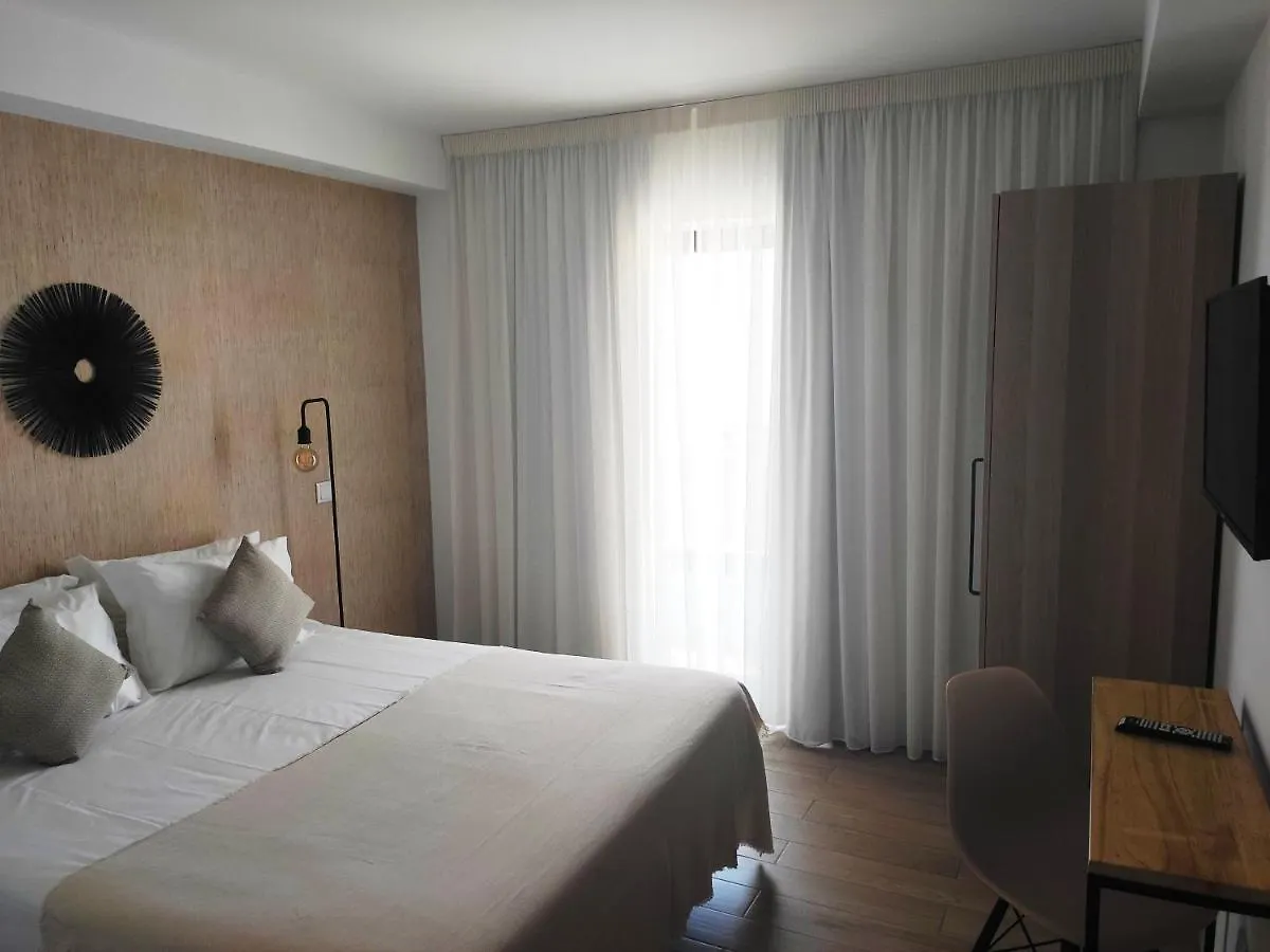 Bed & Breakfast Marsuites Armação de Pêra